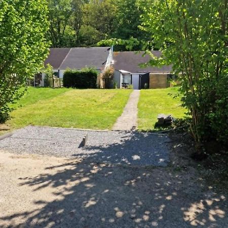 Villa Cocon Douillet Avec Chaleur Ambiante Du Poele A Pellets Hastiere-par-dela Exterior foto